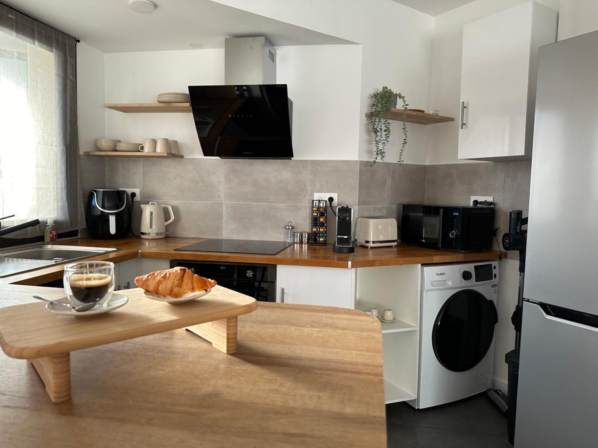 Appartement Proche Paris-Aeroport Cdg-Gare-Disney Villiers le Bel Bagian luar foto